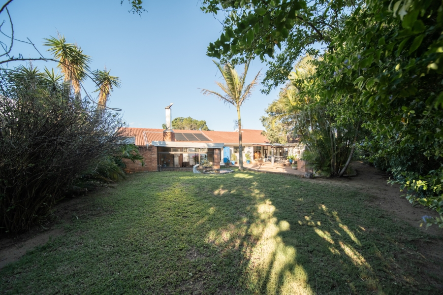 4 Bedroom Property for Sale in Bonza Bay Eastern Cape